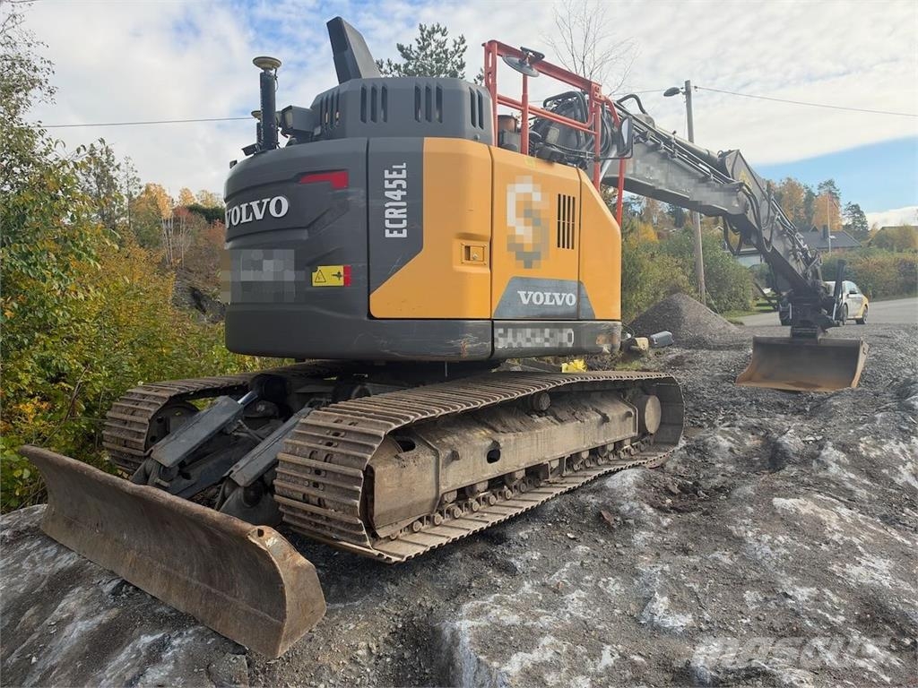 Volvo ECR145EL Crawler Excavator – 3 Buckets, Tiltrotato Crawler excavators