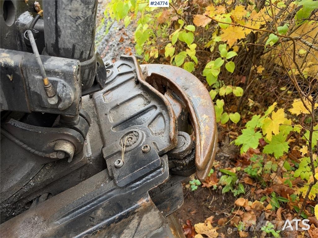 Volvo ECR145EL Excavator with GPS, Rototilt, OilQuick, H Kāpurķēžu ekskavatori