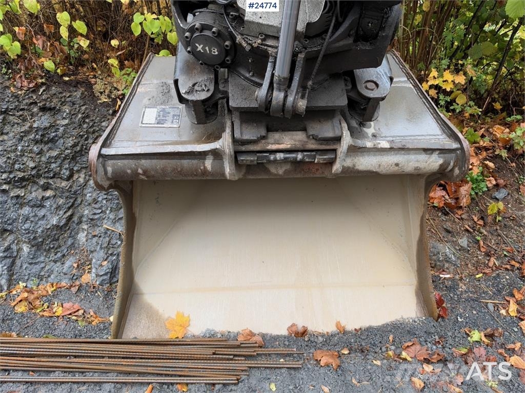 Volvo ECR145EL Excavator with GPS, Rototilt, OilQuick, H Kāpurķēžu ekskavatori