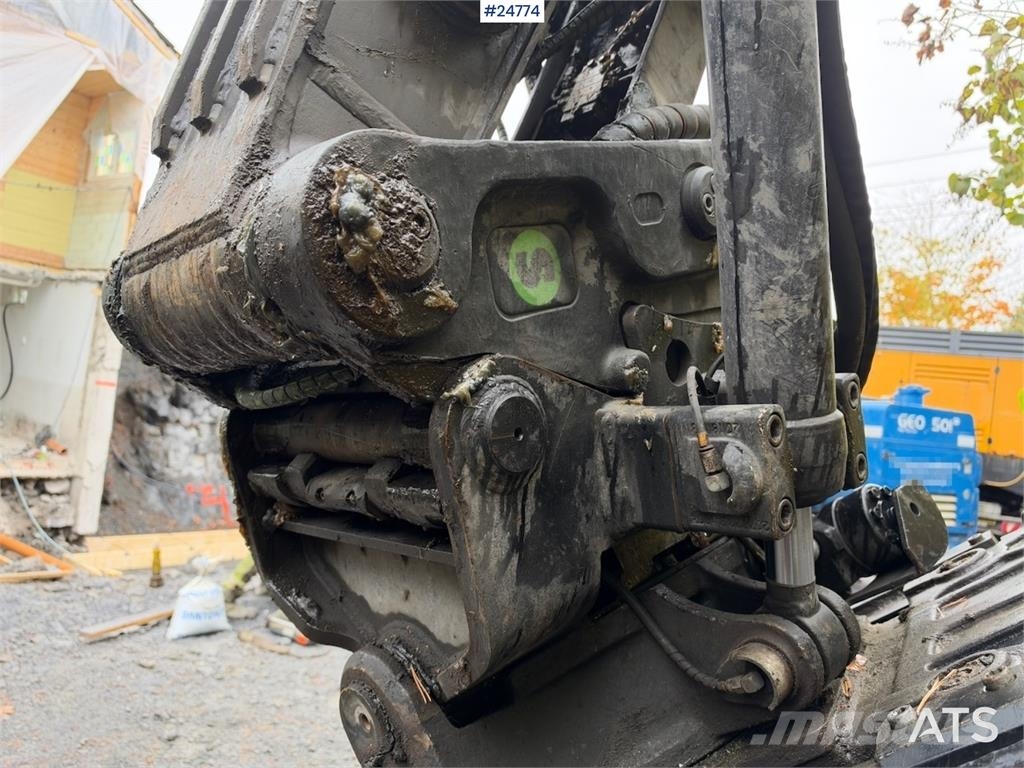 Volvo ECR145EL Excavator with GPS, Rototilt, OilQuick, H Kāpurķēžu ekskavatori