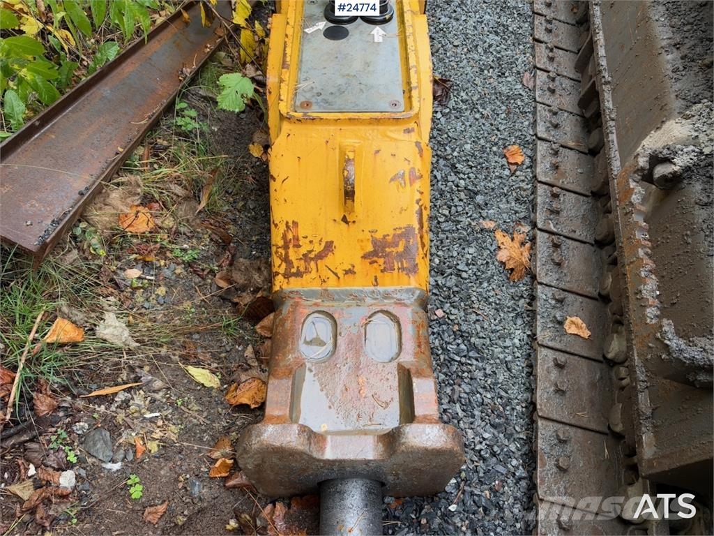 Volvo ECR145EL Excavator with GPS, Rototilt, OilQuick, H Kāpurķēžu ekskavatori