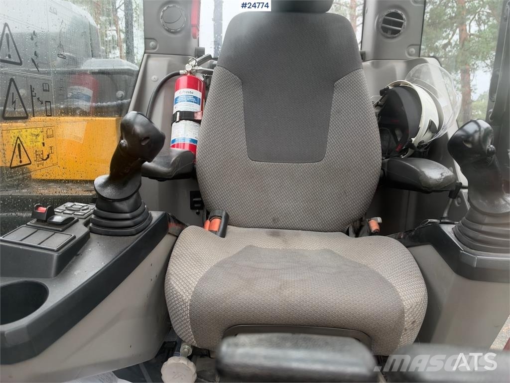 Volvo ECR145EL Excavator with GPS, Rototilt, OilQuick, H Kāpurķēžu ekskavatori