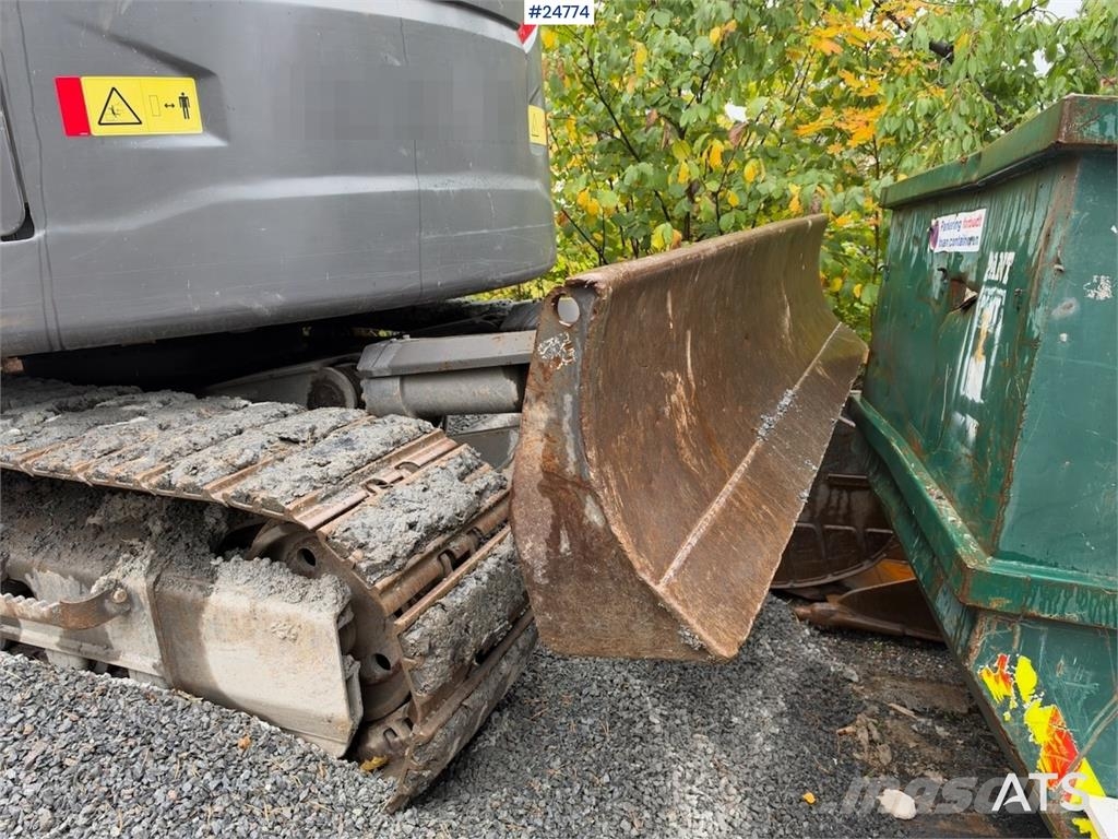Volvo ECR145EL Excavator with GPS, Rototilt, OilQuick, H Kāpurķēžu ekskavatori