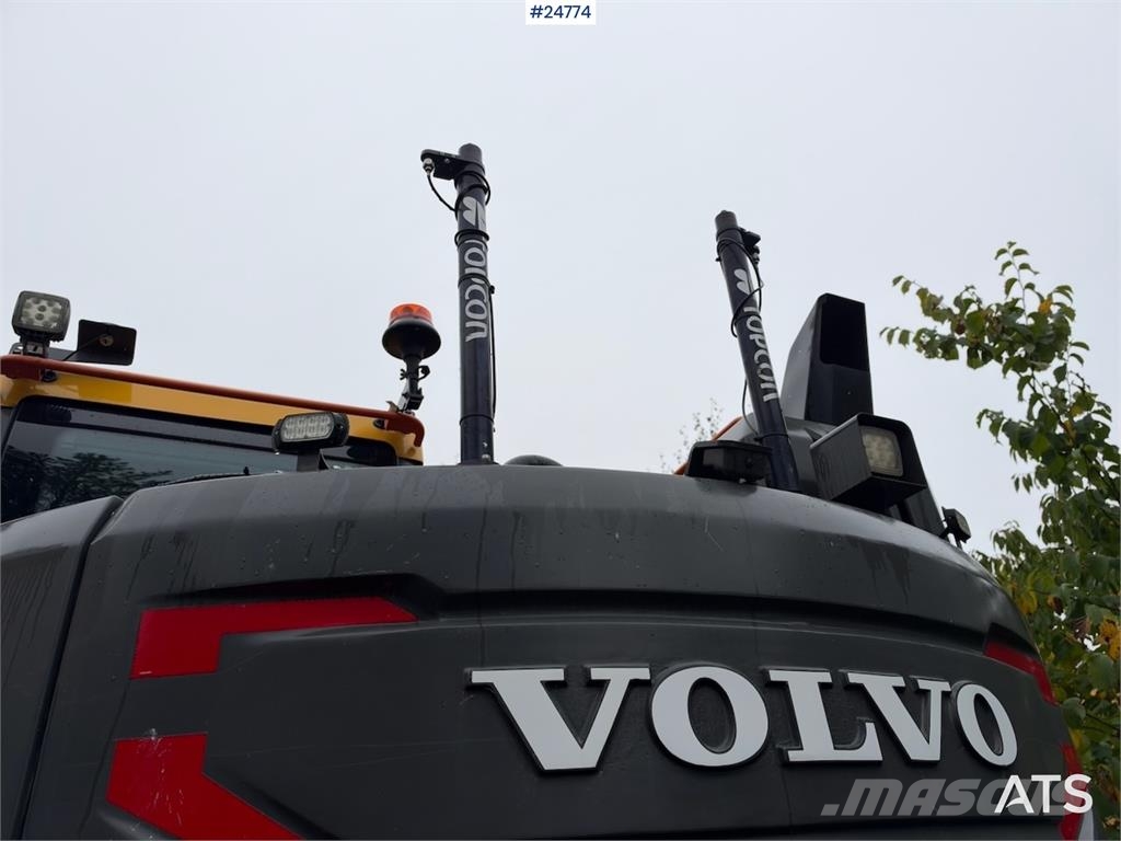 Volvo ECR145EL Excavator with GPS, Rototilt, OilQuick, H Kāpurķēžu ekskavatori