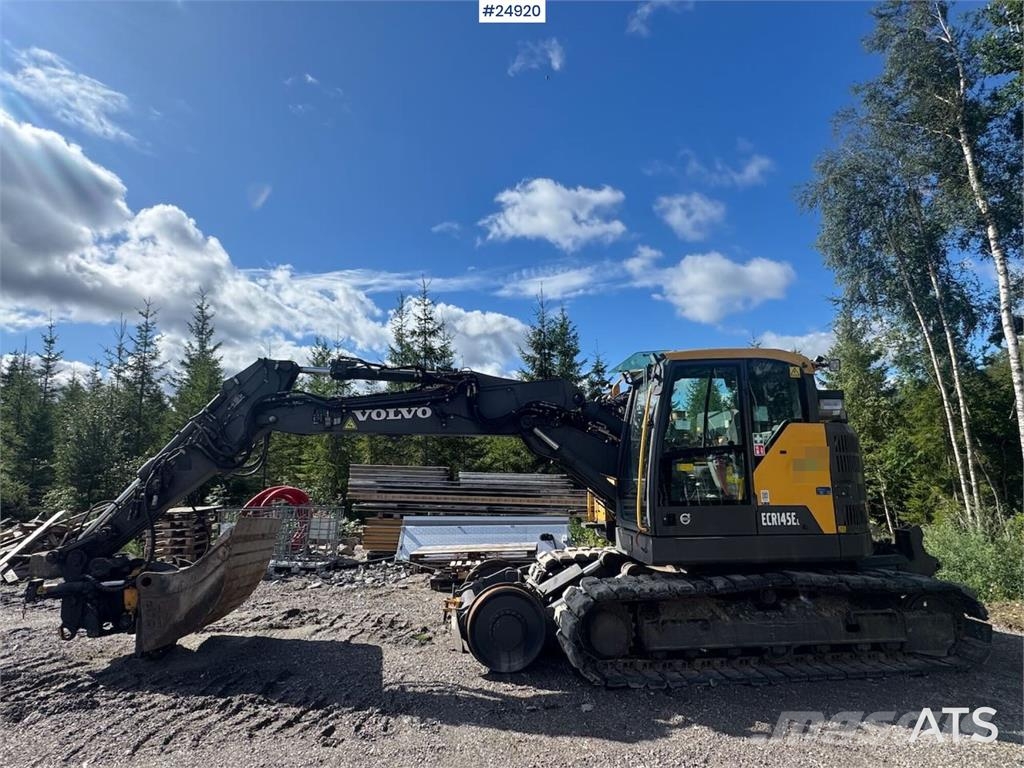 Volvo ECR145EL Tracked excavator with rail wheels – 4,30 Beltegraver