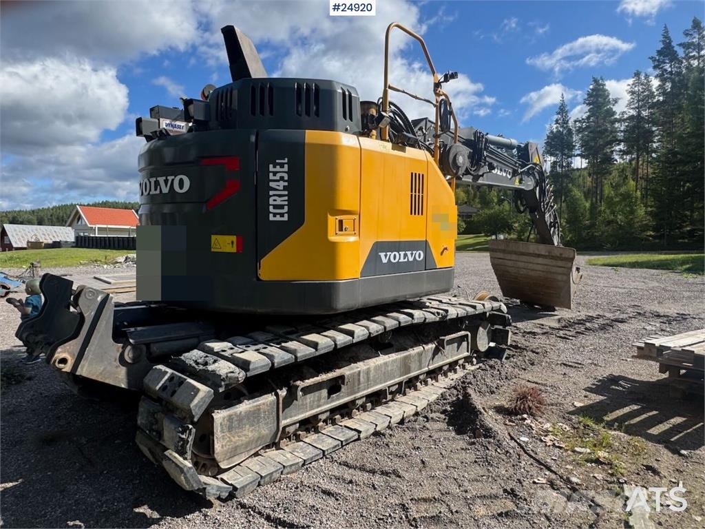 Volvo ECR145EL Tracked excavator with rail wheels – 4,30 Beltegraver