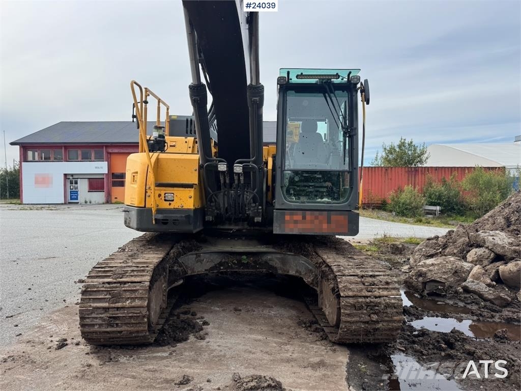 Volvo ECR235EL Excavator w/ Rototilt, 3 buckets, GPS and Beltegraver