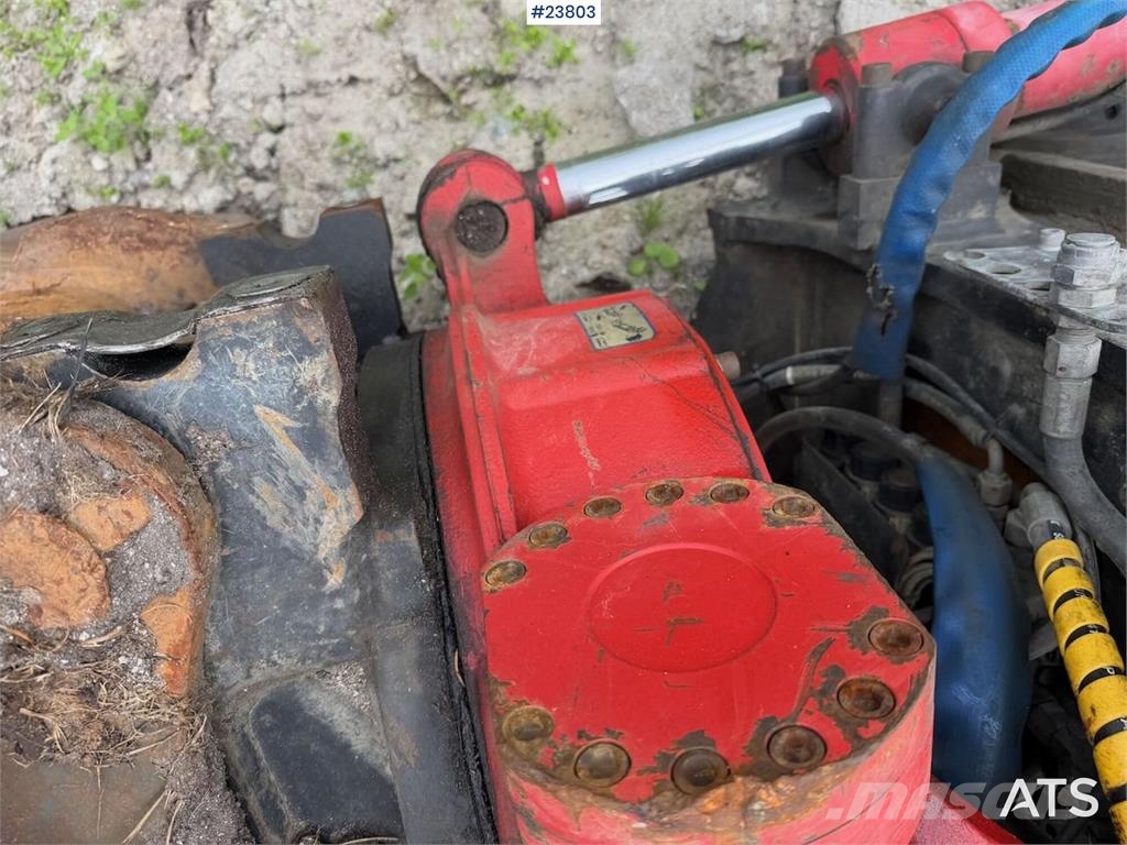 Volvo ECR305CL excavator w/ GPS, sanding bucket and roto حفارات زحافة
