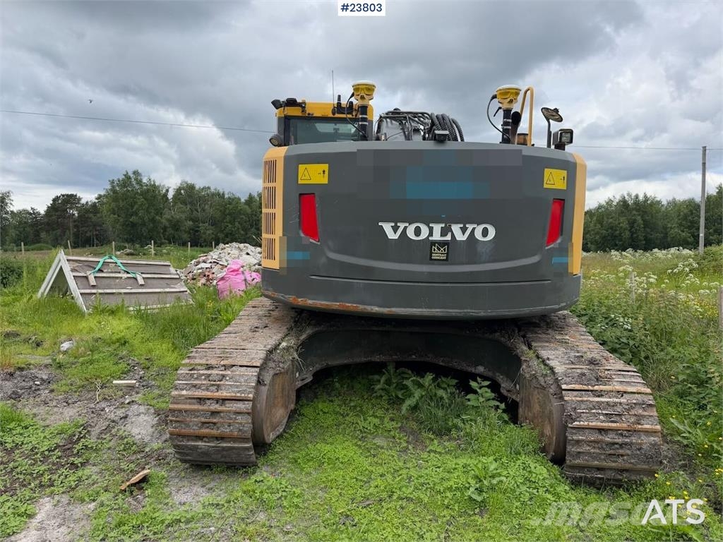 Volvo ECR305CL excavator w/ GPS, sanding bucket and roto حفارات زحافة