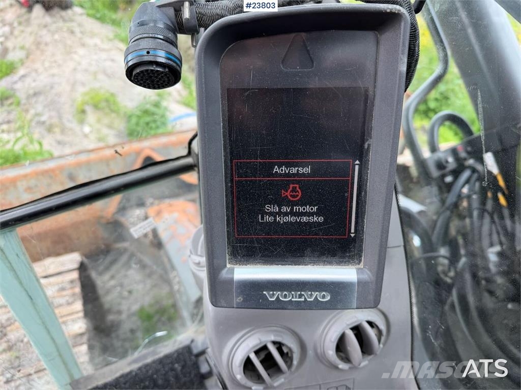 Volvo ECR305CL excavator w/ GPS, sanding bucket and roto حفارات زحافة