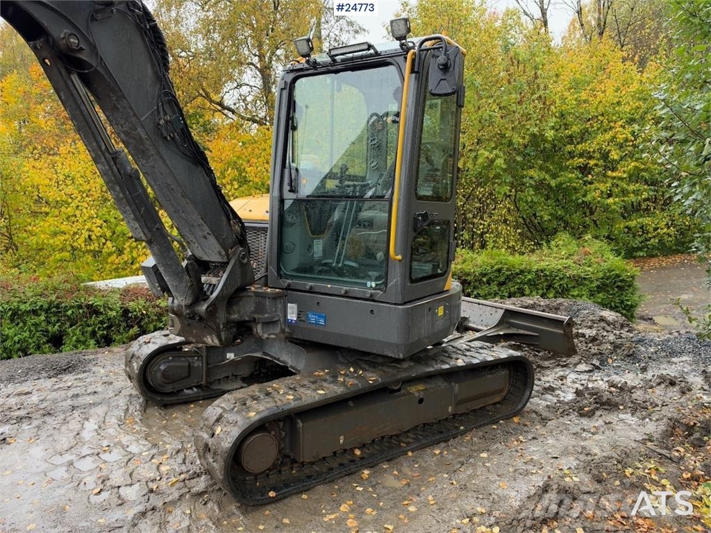 Volvo ECR58D Excavator with Rototilt and 3 Buckets Mini ekskavatori < 7 t
