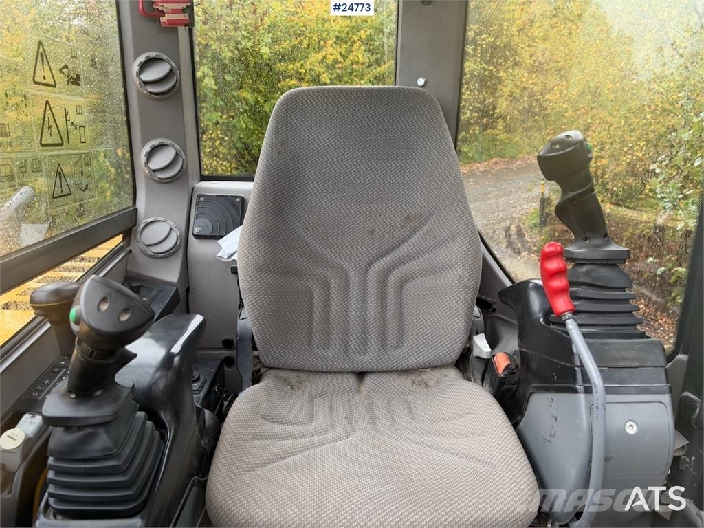 Volvo ECR58D Excavator with Rototilt and 3 Buckets Mini ekskavatori < 7 t