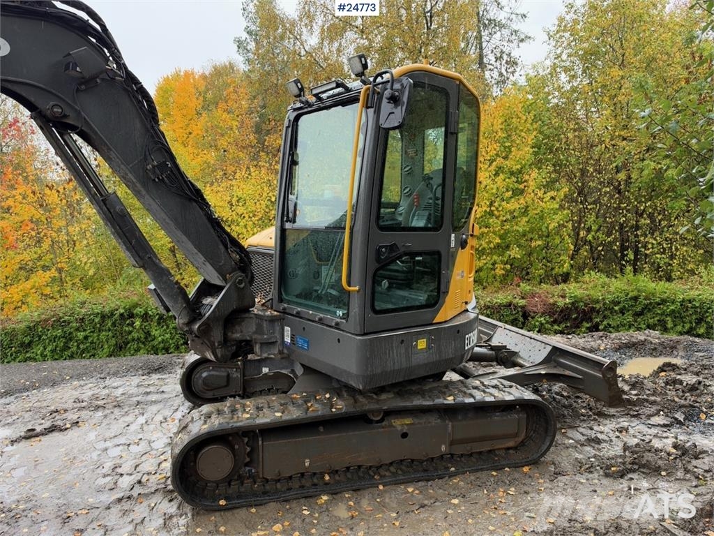 Volvo ECR58D Excavator with Rototilt and 3 Buckets Mini ekskavatori < 7 t