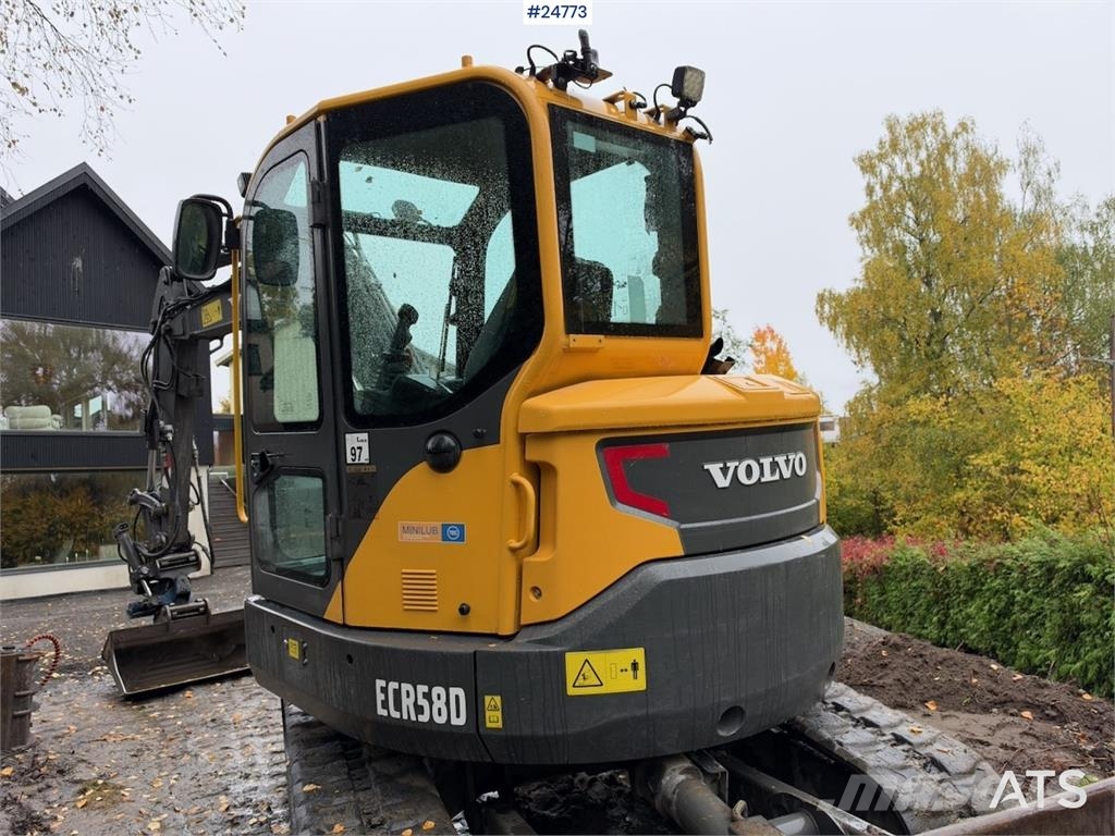 Volvo ECR58D Excavator with Rototilt and 3 Buckets Mini ekskavatori < 7 t