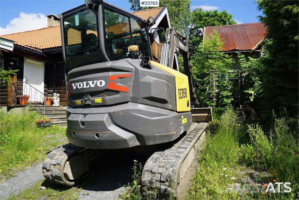 Volvo ECR58F with tilt and two buckets. Only 3,035 hours حفارات صغيرة أقل من 7 طن (حفارات صغيرة)