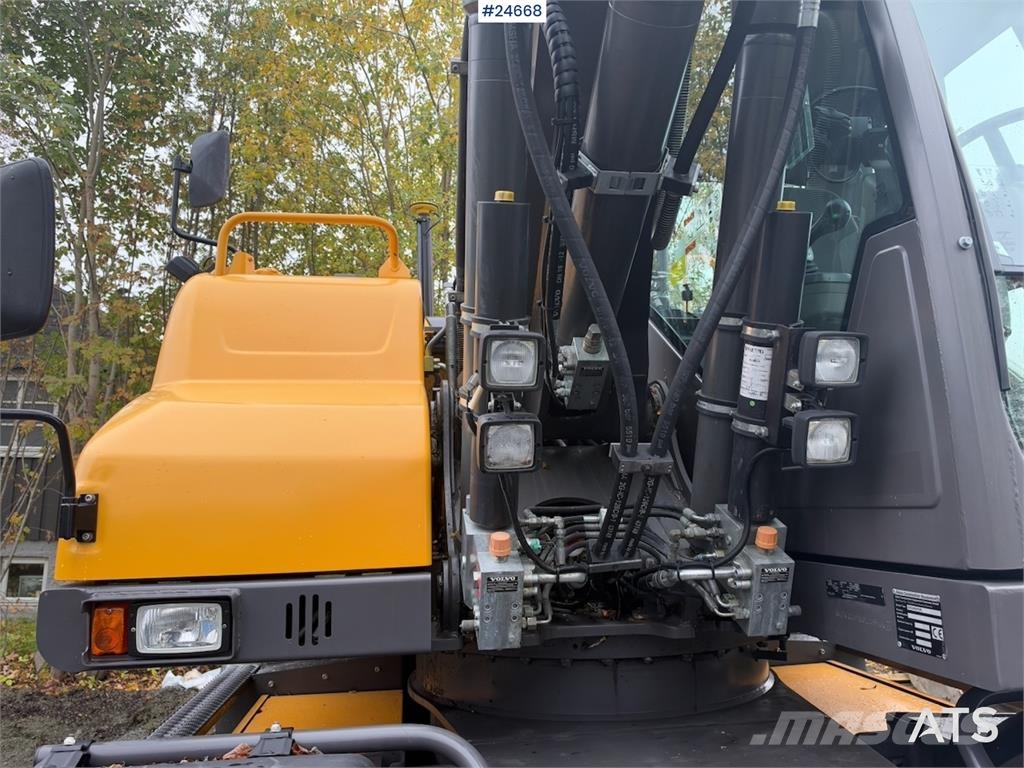 Volvo EW140D Wheeled Excavator with Rototilt, GPS and Gr Hjulgravere
