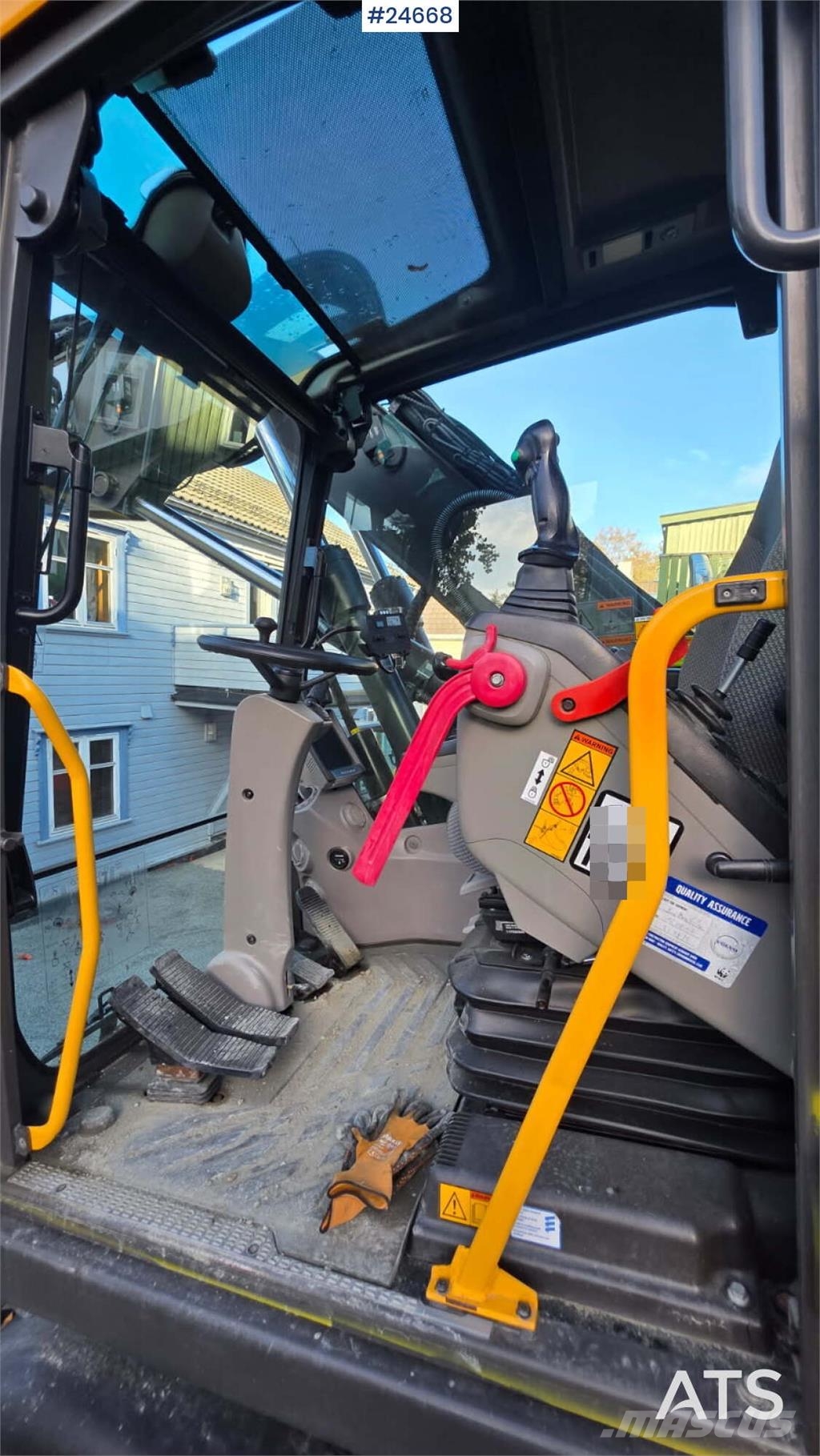 Volvo EW140D Wheeled Excavator with Rototilt, GPS and Gr Wheeled excavators