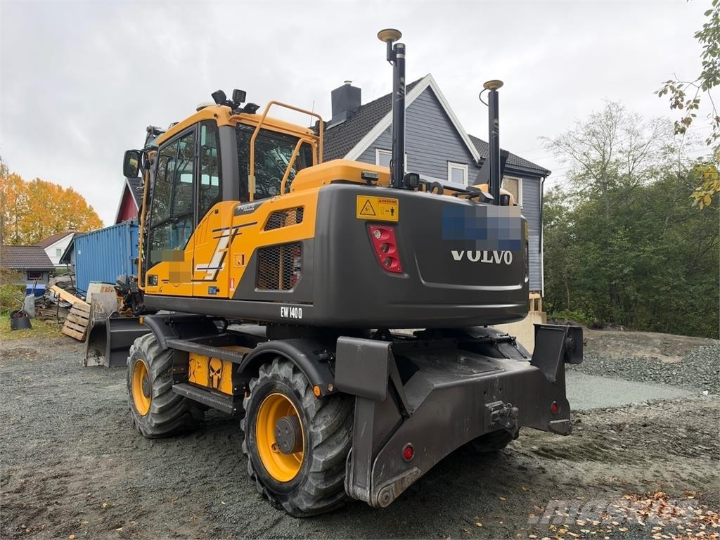 Volvo EW140D Wheeled Excavator with Rototilt, GPS and Gr Hjulgravere