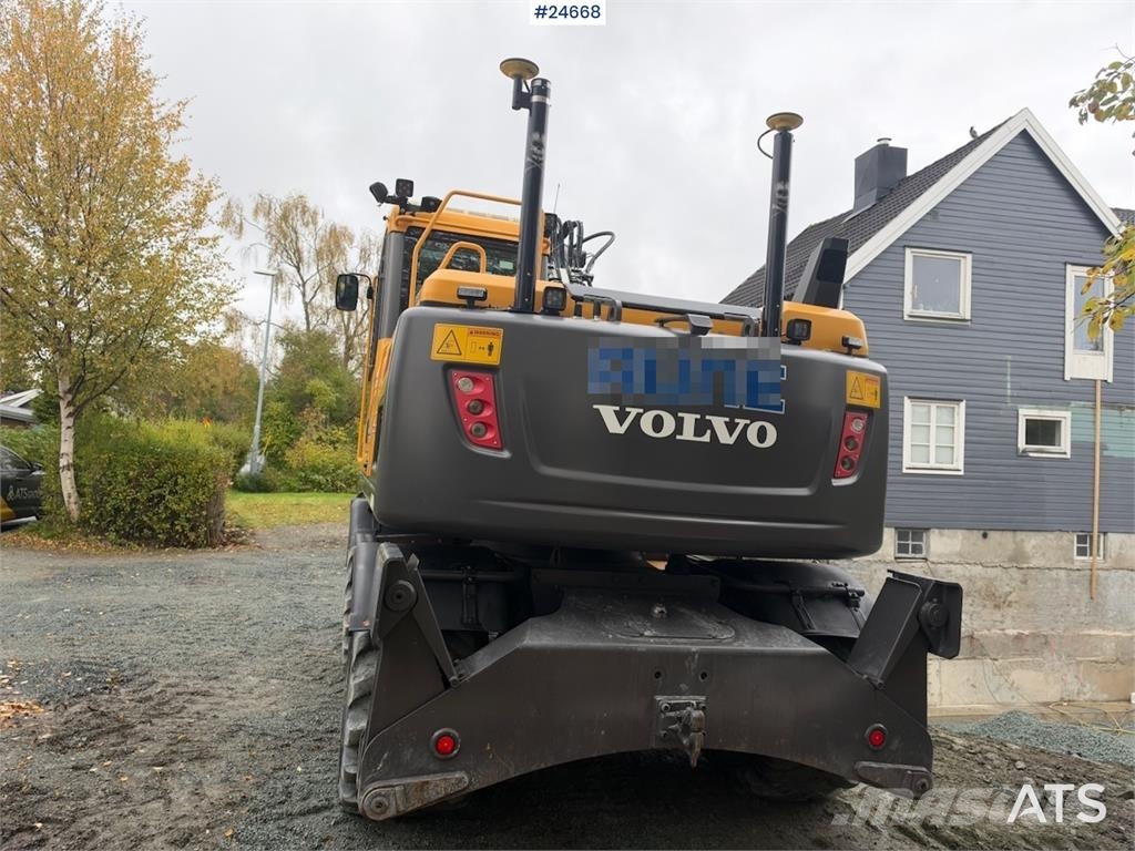 Volvo EW140D Wheeled Excavator with Rototilt, GPS and Gr Hjulgravere