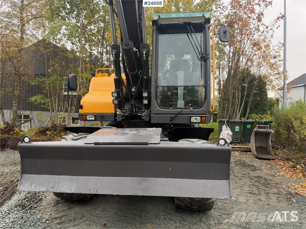 Volvo EW140D Wheeled Excavator with Rototilt, GPS and Gr Hjulgravere