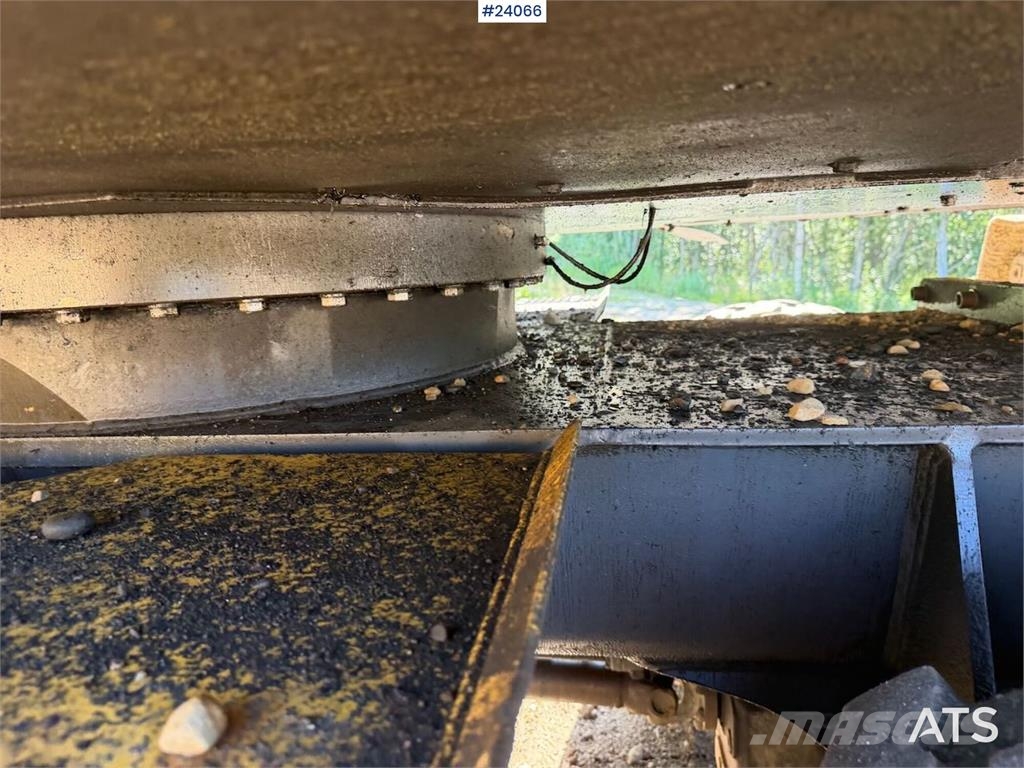 Volvo EW160B w/ rototilt and two buckets. WATCH VIDEO Wielgraafmachines