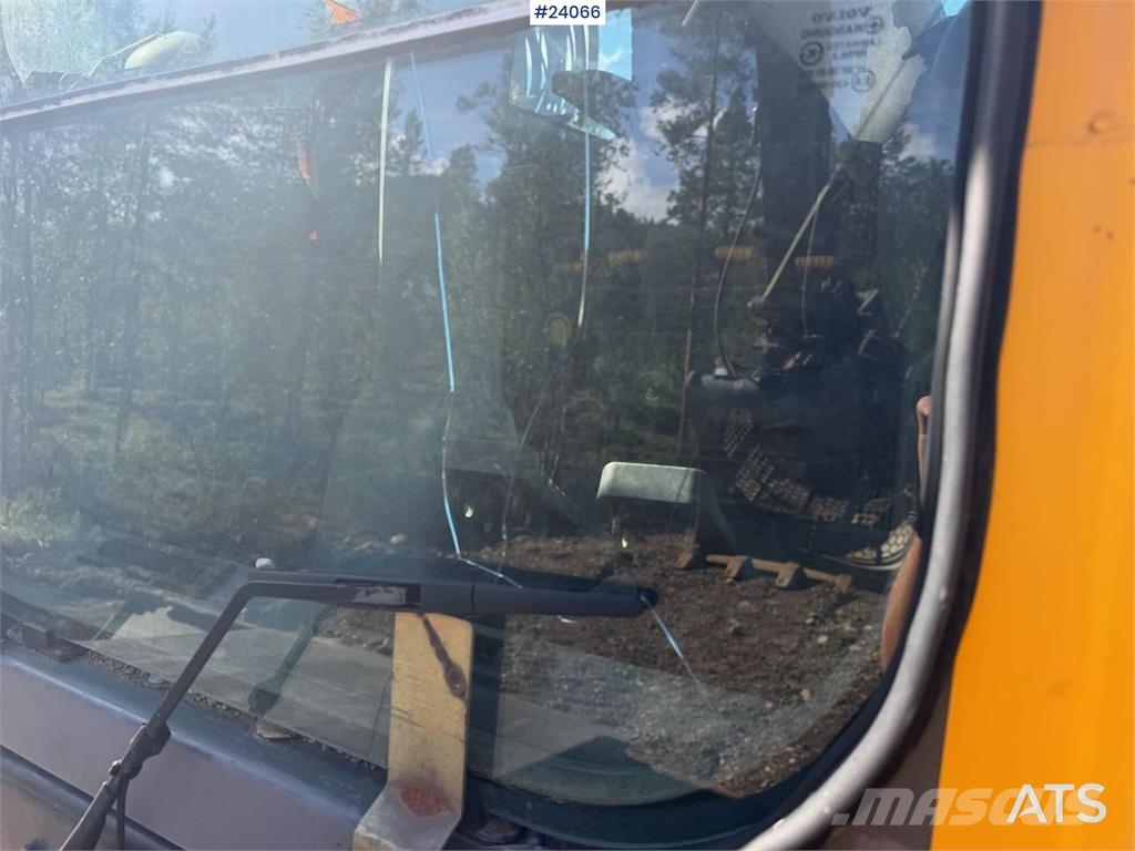 Volvo EW160B w/ rototilt and two buckets. WATCH VIDEO Wielgraafmachines