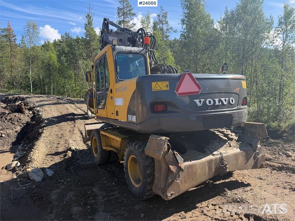 Volvo EW160B w/ rototilt and two buckets. WATCH VIDEO Wielgraafmachines