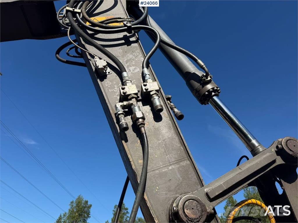 Volvo EW160B w/ rototilt and two buckets. WATCH VIDEO Wielgraafmachines