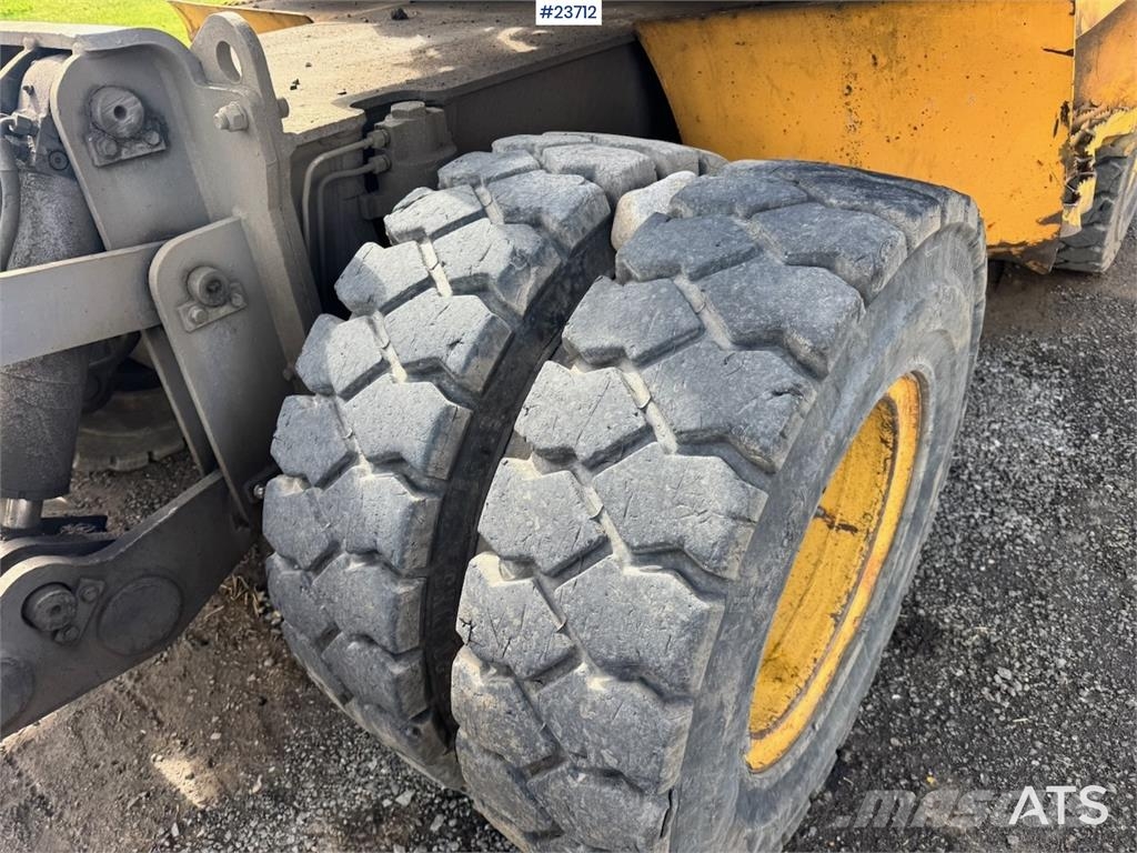 Volvo EW160B Wheeled Excavator with Rototilt and 2 Bucke Hjulgravere