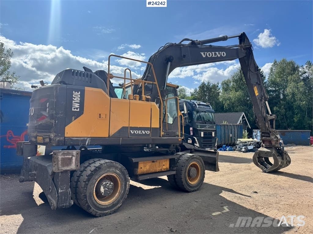 Volvo EW160E Wheeled Excavator w/ Elevating Cab and Grap Hjulgravere