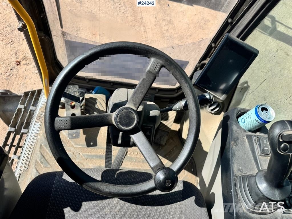 Volvo EW160E Wheeled Excavator w/ Elevating Cab and Grap Hjulgravere