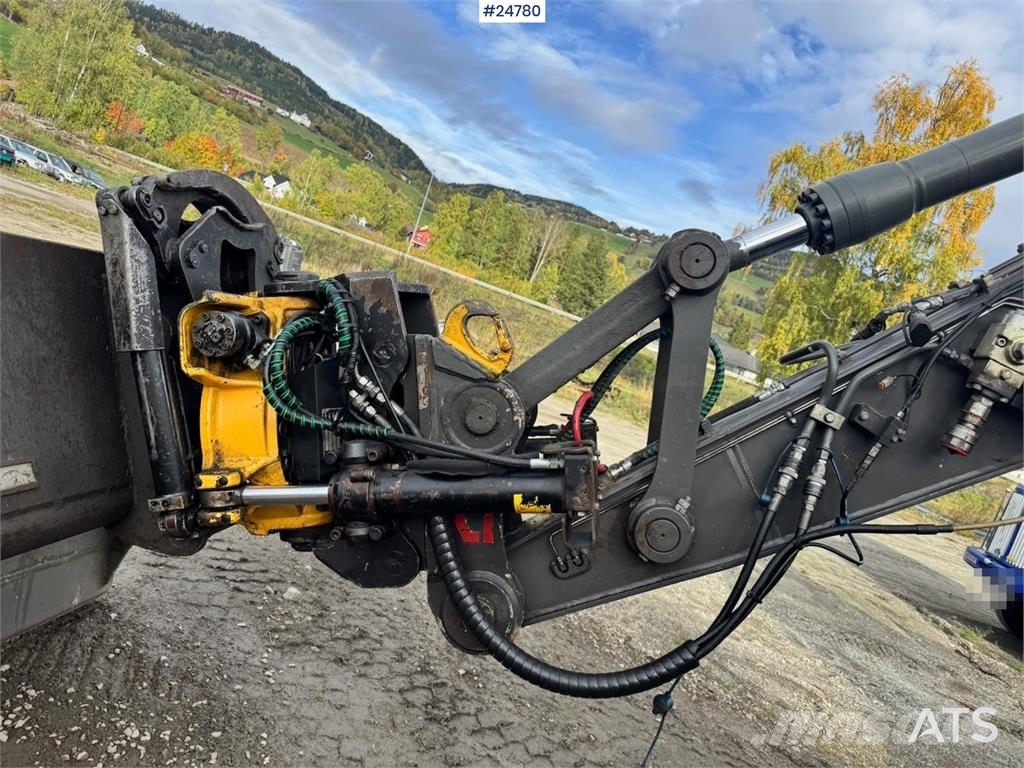 Volvo EW160E Wheeled Excavator with Rototilt and Grading Колёсные экскаваторы