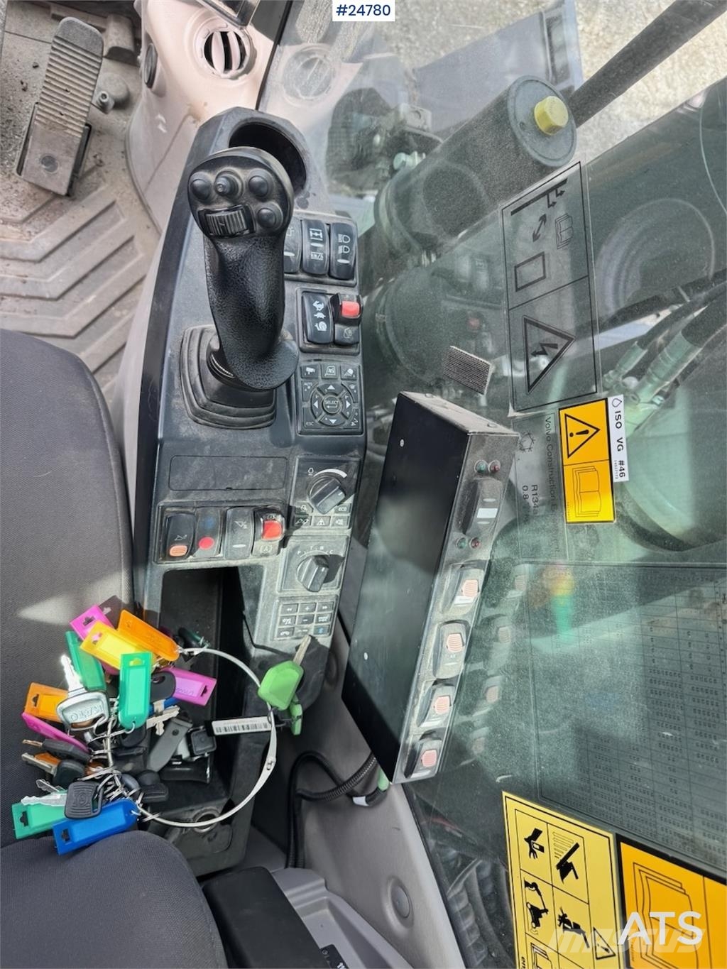 Volvo EW160E Wheeled Excavator with Rototilt and Grading Колёсные экскаваторы