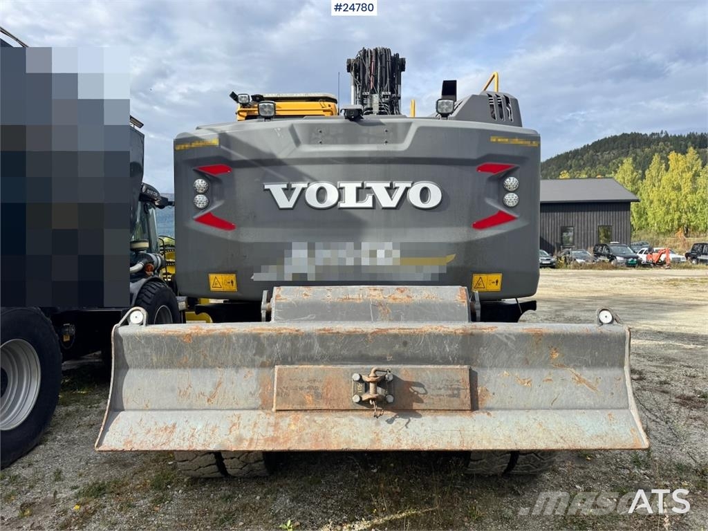 Volvo EW160E Wheeled Excavator with Rototilt and Grading Колёсные экскаваторы