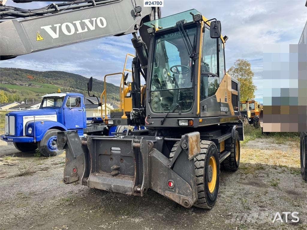 Volvo EW160E Wheeled Excavator with Rototilt and Grading Колёсные экскаваторы