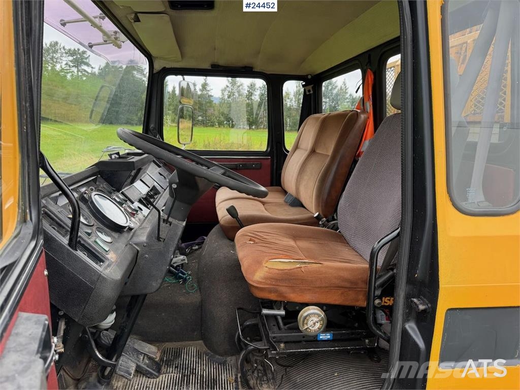 Volvo F408 4x2 crane truck w/ Tico 350 crane and low km Truck mounted cranes
