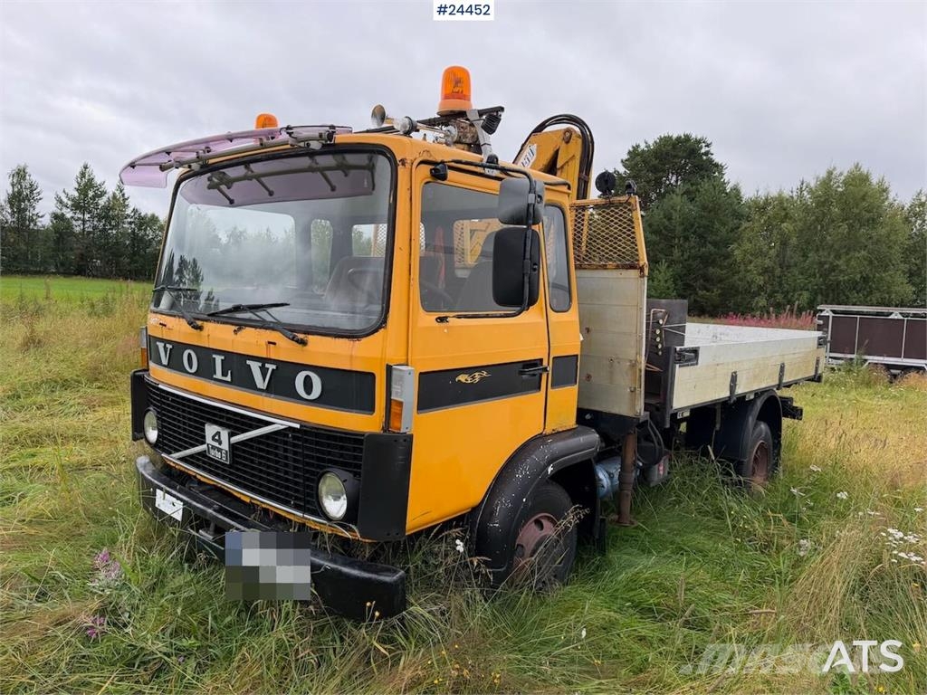 Volvo F408 4x2 crane truck w/ Tico 350 crane and low km Truck mounted cranes