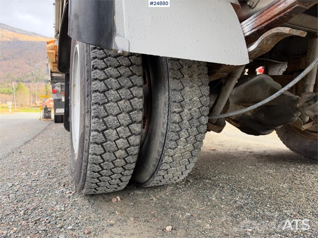 Volvo F408 4x2 Flatbed Truck with Tail Lift WATCH VIDEO 平板式/側卸式卡車