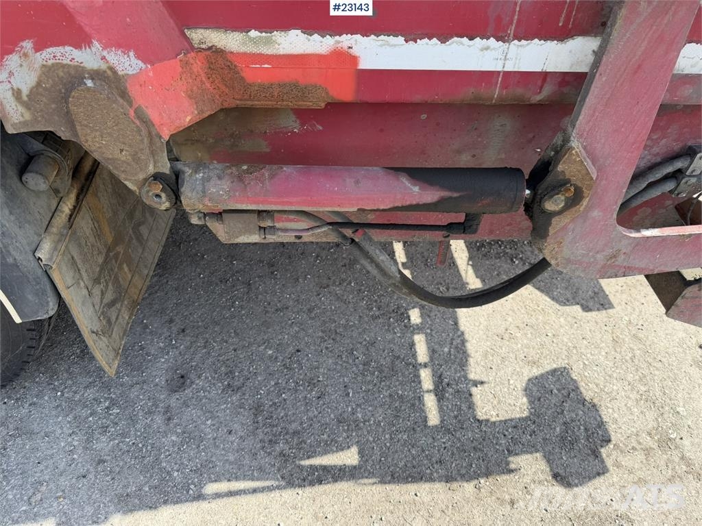 Volvo FE 2-chamber waste collection vehicle Kamioni za otpad