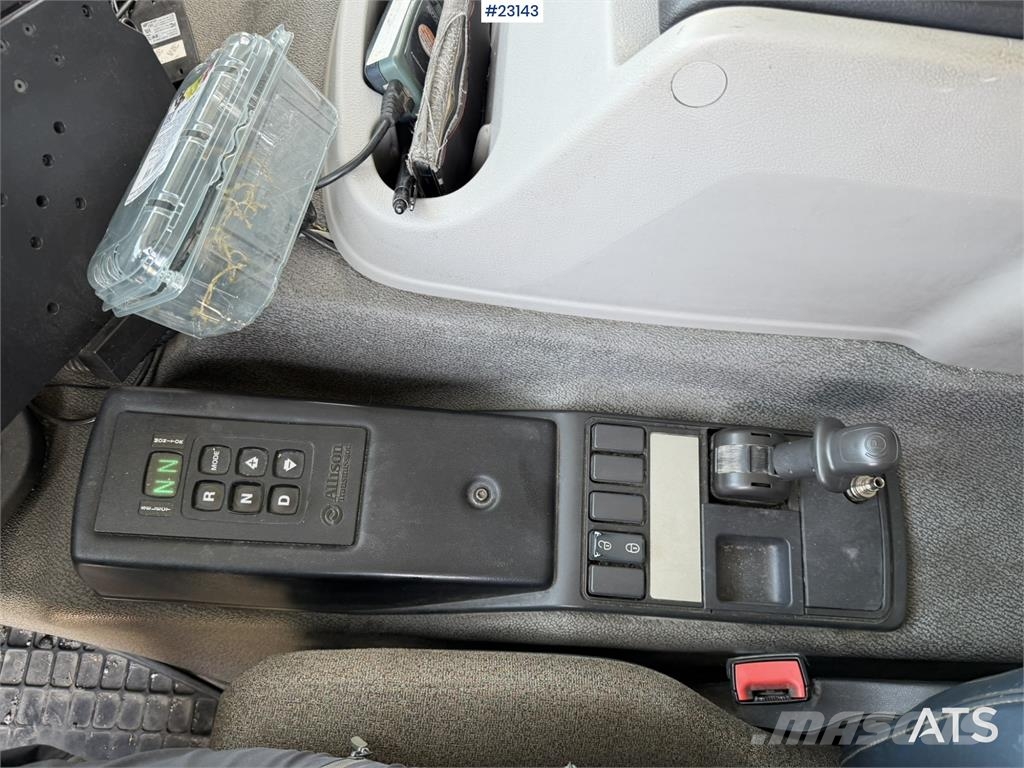 Volvo FE 2-chamber waste collection vehicle Kamioni za otpad