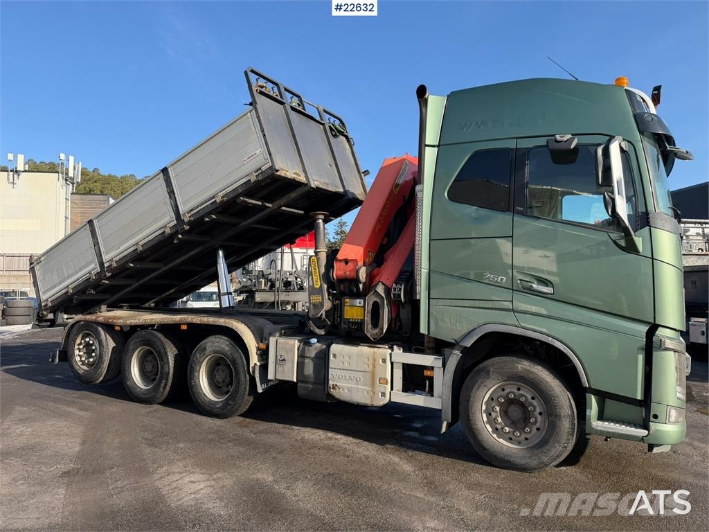 Volvo FH16 8x4 Tridem Crane Truck with 2014 26 t/m Palfi 起重機卡車
