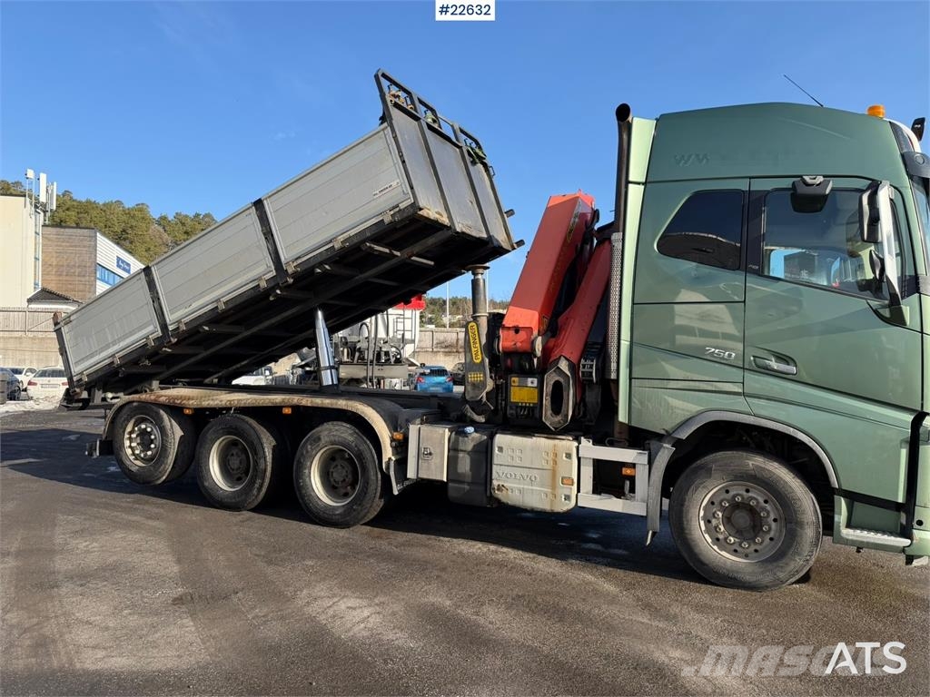 Volvo FH16 8x4 Tridem Crane Truck with 2014 26 t/m Palfi 起重機卡車