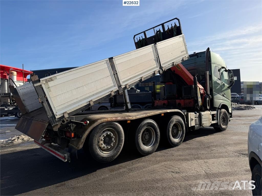 Volvo FH16 8x4 Tridem Crane Truck with 2014 26 t/m Palfi 起重機卡車