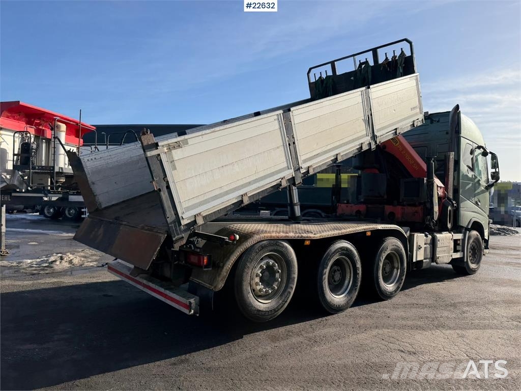 Volvo FH16 8x4 Tridem Crane Truck with 2014 26 t/m Palfi 起重機卡車