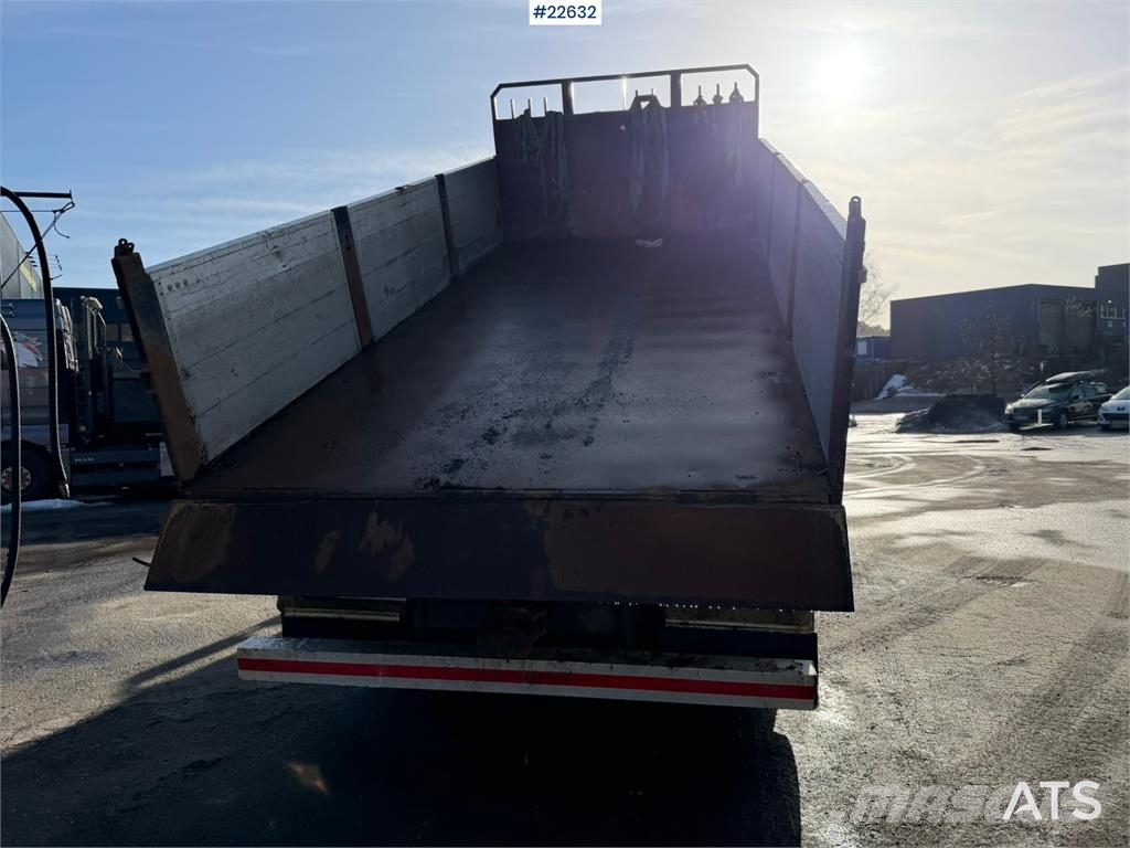 Volvo FH16 8x4 Tridem Crane Truck with 2014 26 t/m Palfi 起重機卡車