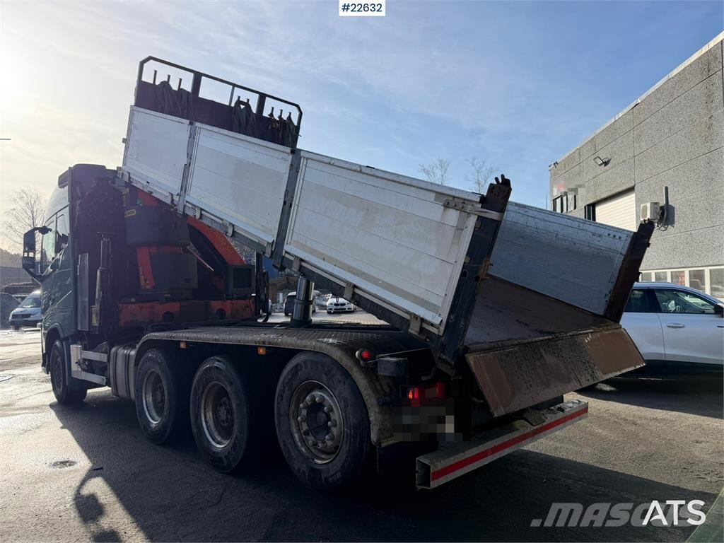 Volvo FH16 8x4 Tridem Crane Truck with 2014 26 t/m Palfi 起重機卡車