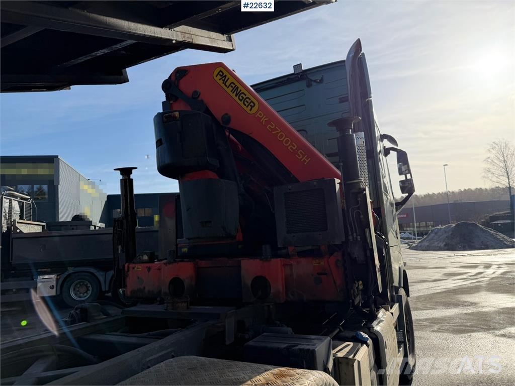 Volvo FH16 8x4 Tridem Crane Truck with 2014 26 t/m Palfi 起重機卡車