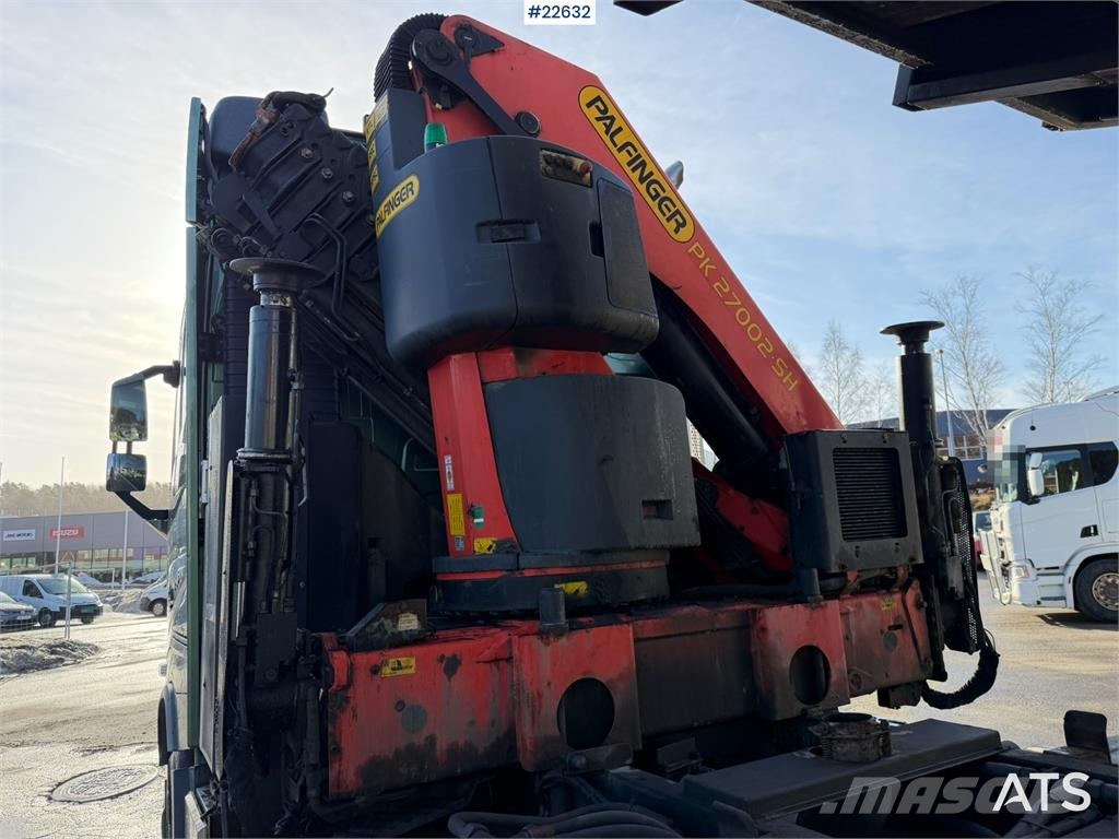 Volvo FH16 8x4 Tridem Crane Truck with 2014 26 t/m Palfi 起重機卡車