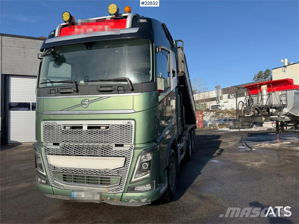 Volvo FH16 8x4 Tridem Crane Truck with 2014 26 t/m Palfi 起重機卡車