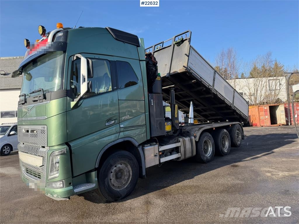 Volvo FH16 8x4 Tridem Crane Truck with 2014 26 t/m Palfi 起重機卡車